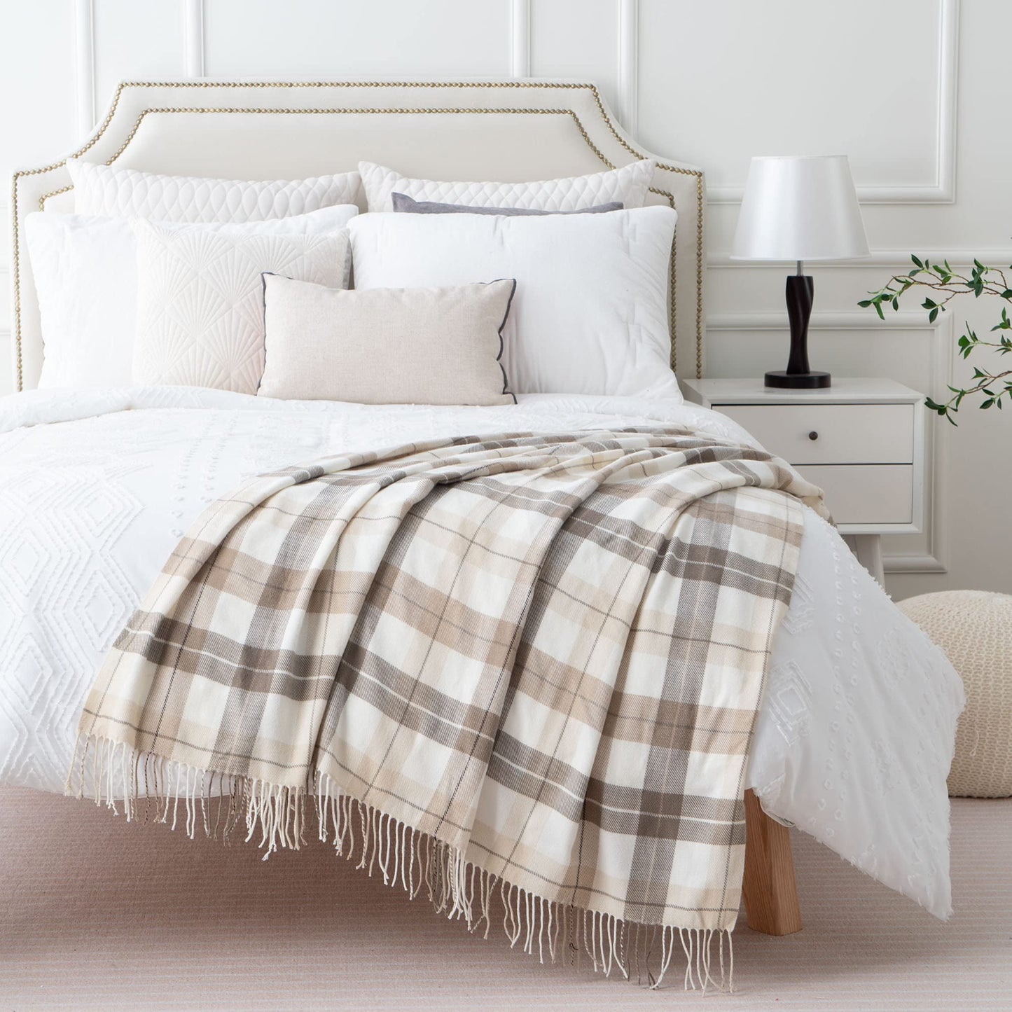 BATTILO HOME Fall Plaid Throw Blanket for Couch, Farmhouse Checkered Decor Throw, Lightweight Beige Throw Blankets for Bed Sofa Neutral Fall Decor, 50"x60"