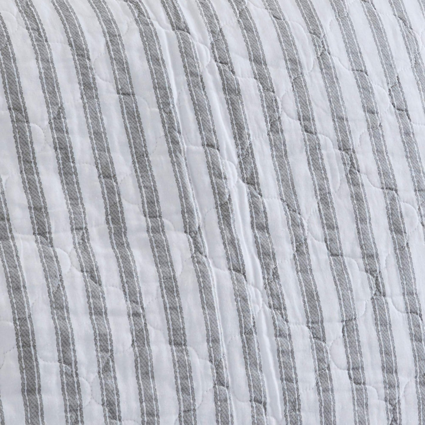 Stone Cottage | Willow Way Collection | Quilt Set - 100% Cotton, Ultra-Soft & Reversible Bedding with Matching Sham, Pre-Washed for Extra Comfort, Twin, Grey