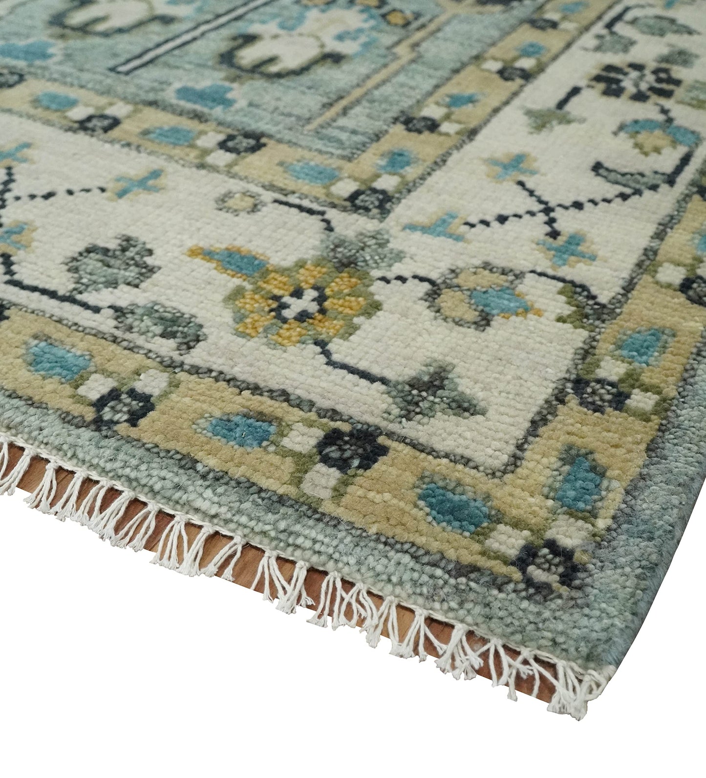 Artisan's Arc Traditional Blue and Ivory Hand Knotted Vintage Wool Area Rug | CP563 (8x10)