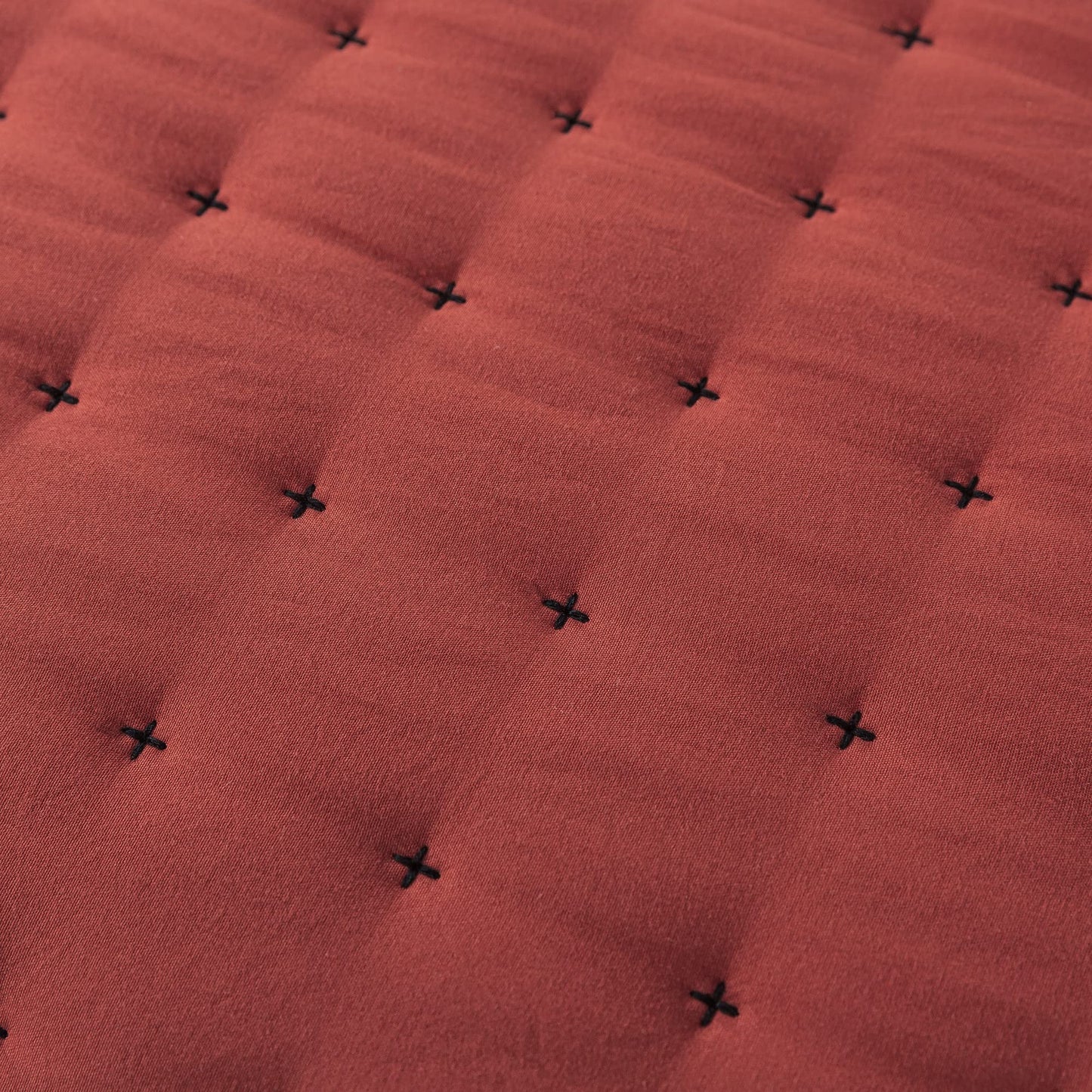 Burnt Orange King Size Quilt Bedding Sets with Pillow Shams, Red Lightweight Soft Bedspread Coverlet, Quilted Blanket Thin Comforter Bed Cover, All Season Summer Spring, 3 Pieces, 104x90 inches
